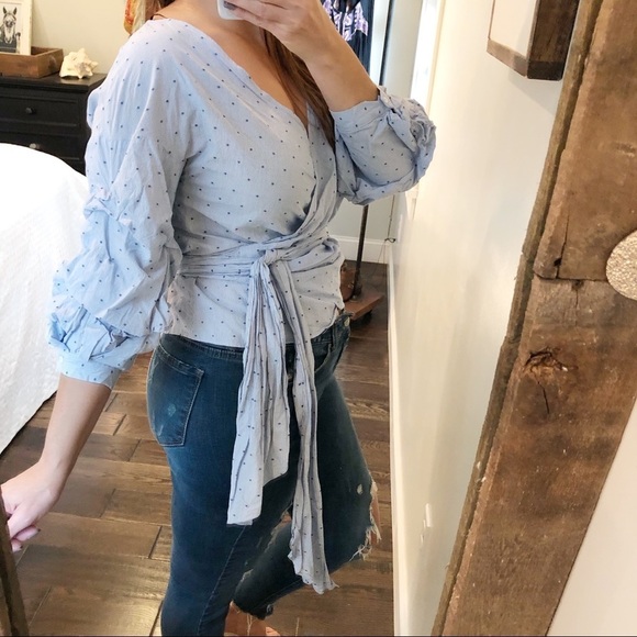 Zara Woman small oversized seersucker blue top - Picture 3 of 6